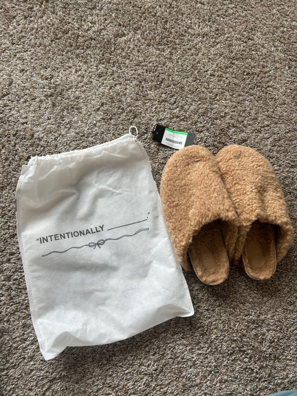 INTENTIONALLY BLANK Kids Sherpa Slippers - Tan - Picture 4 of 7